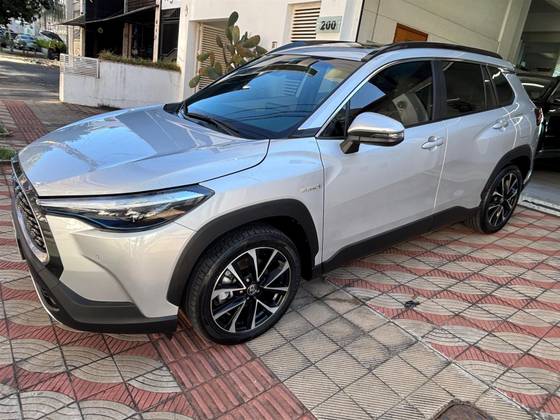 TOYOTA COROLLA CROSS 1.8 VVT-I HYBRID FLEX XRX CVT
